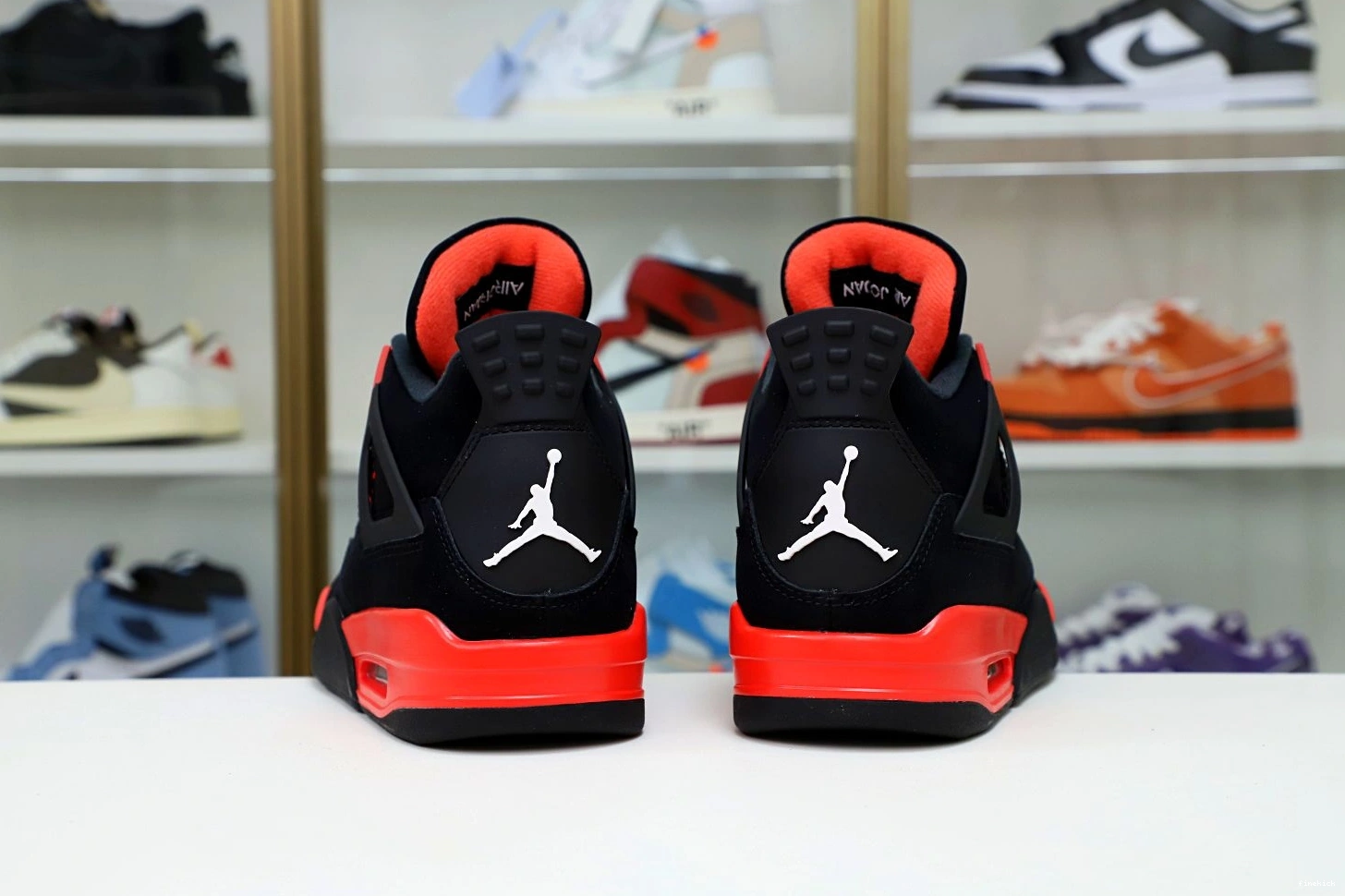 AIR JORDAN 'RED RETRO 4 THUNDER' 1229